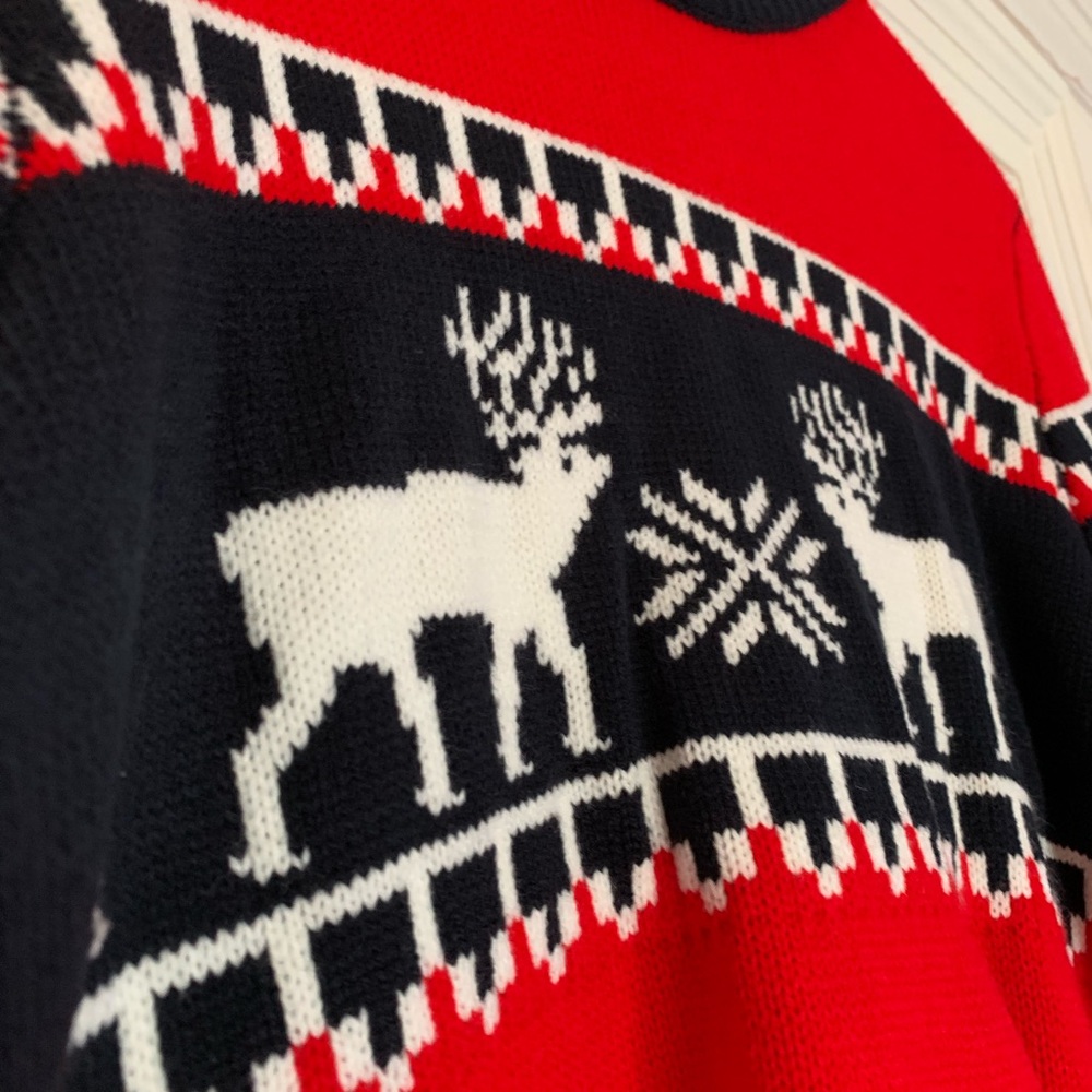 Classic Knit Winter Sweater - Picture 2 of 3